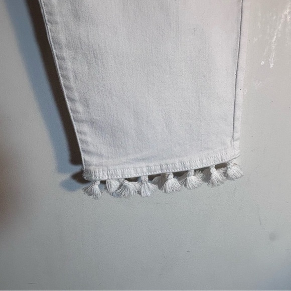 NYDJ Sz 14 Sheri White Ankle Jeans Tiny Tassels at the Hem Line NEW WITH TAG - Picture 5 of 16